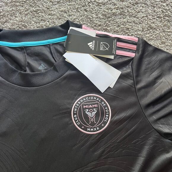 NEW Adidas Inter Miami FC Autographed Jersey Black 2020-21 Men’s Size Large - Picture 3 of 8